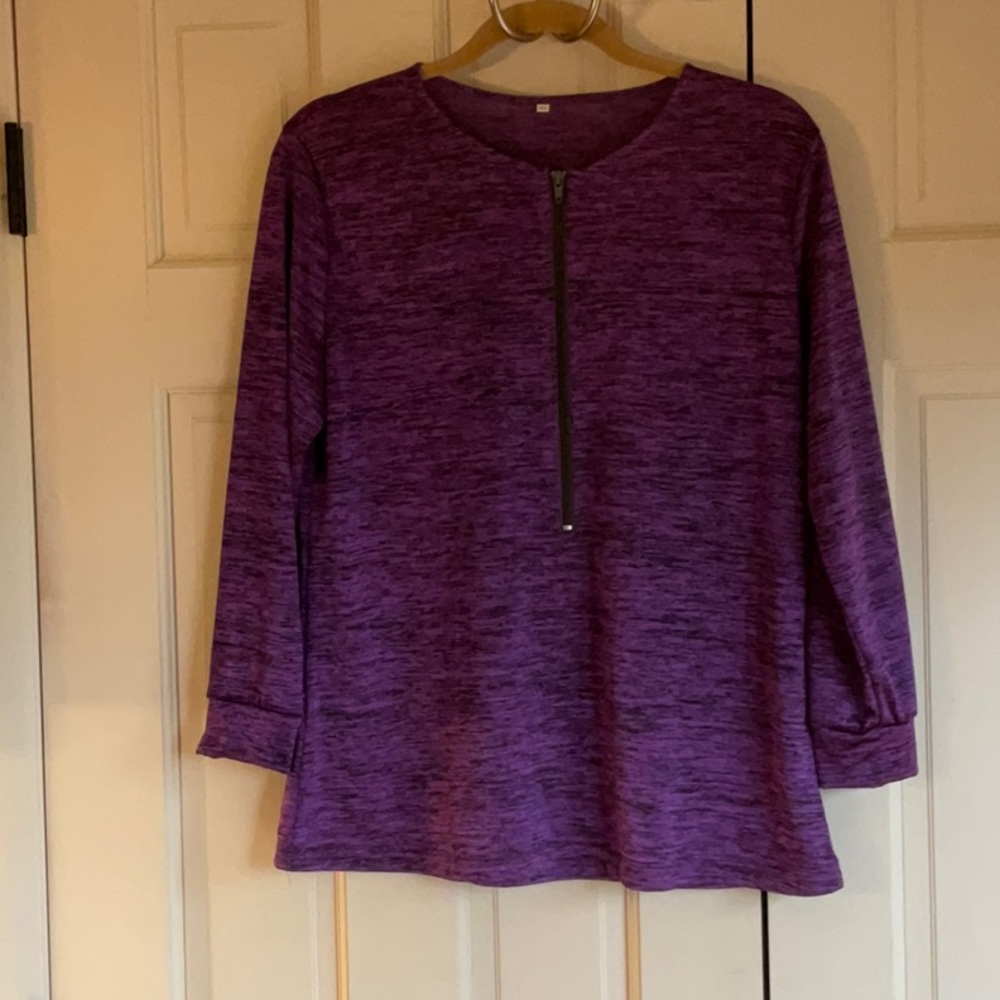 Purple top - Picture 3 of 7